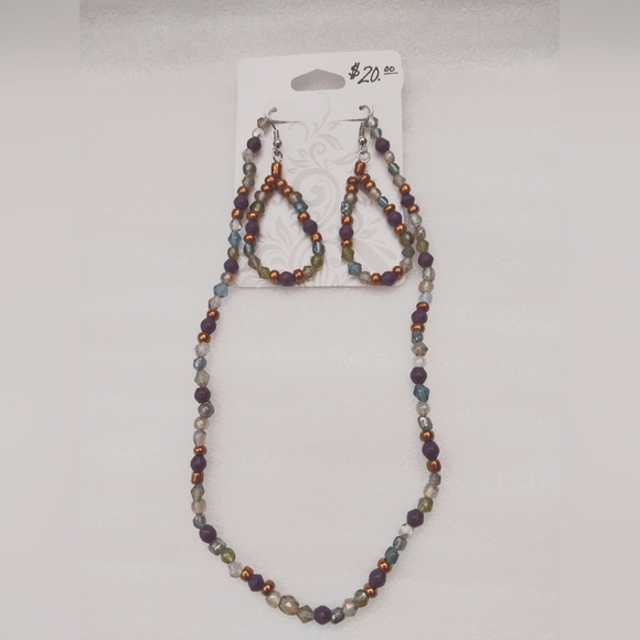 Hand Crafted Jewelry - Glass Bead necklace and earring set